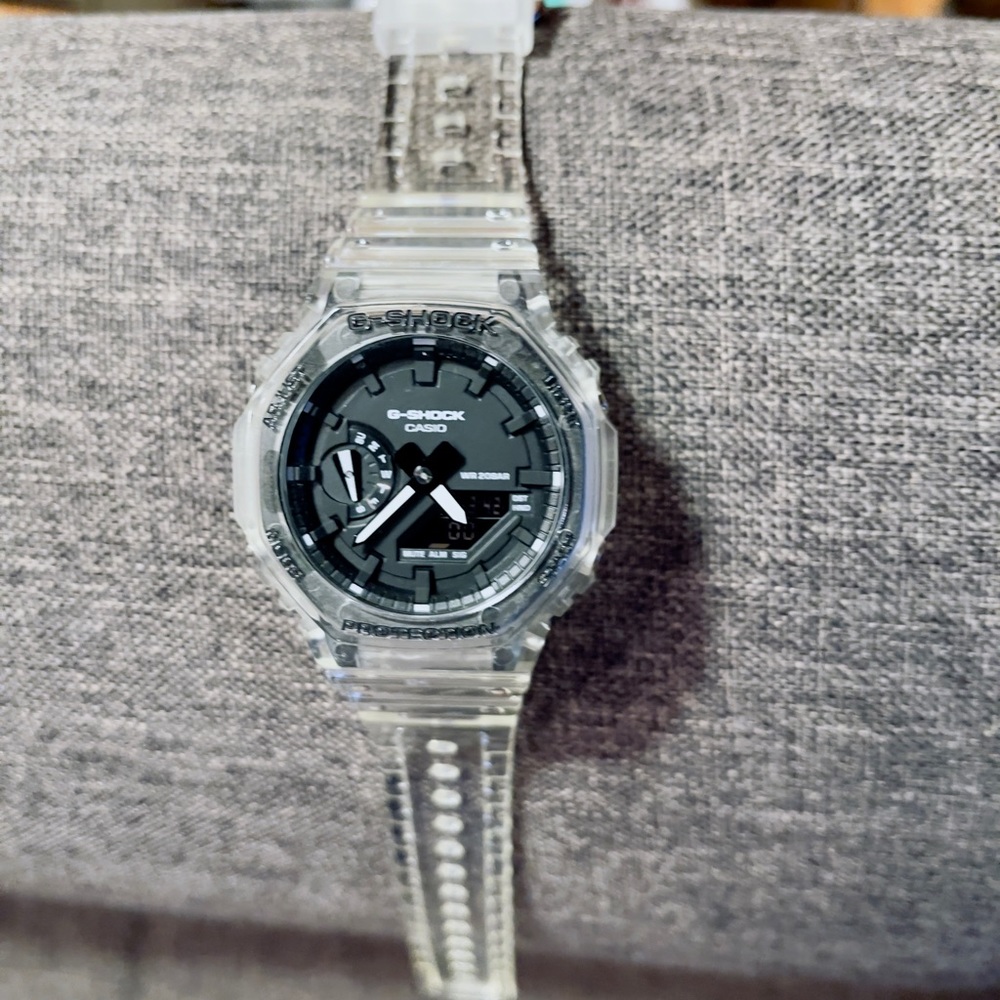 Casio G-shock clear resin 45mm authentic